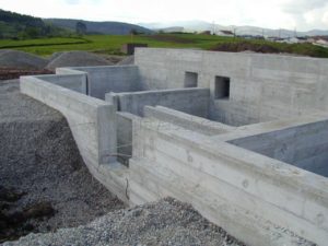 En Cuevas Obras somos profesionales en abastecimientos y saneamientos en Cantabria