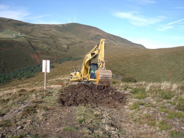 Adecuación de pista de accesos Parque Eólico Portillo de la Sia