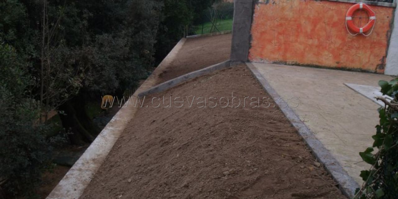 Muro de contención en Siete Villas Cantabria.