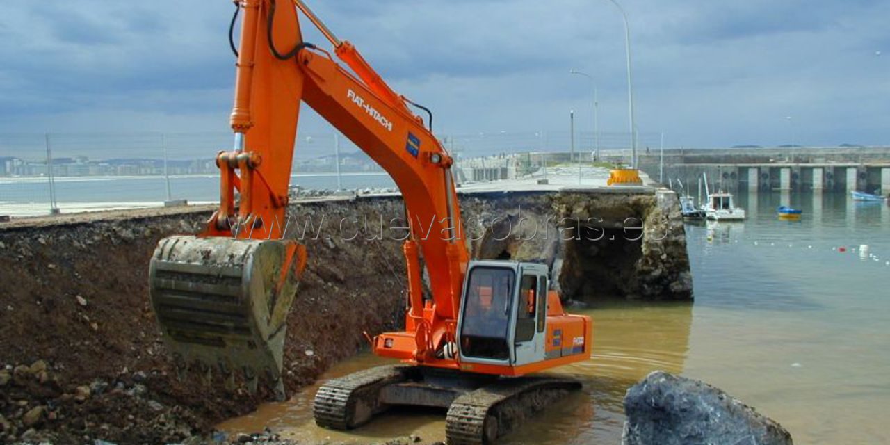 Reparación del muelle sur de la dársena del Puerto de Laredo