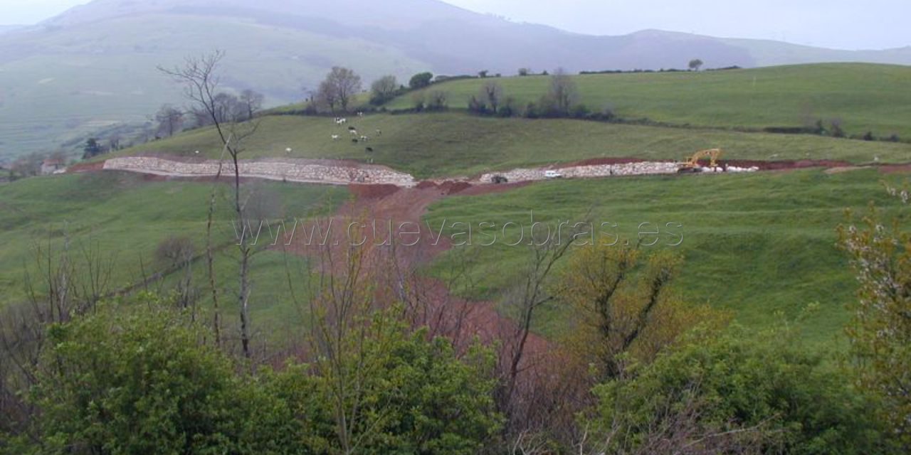 Mejora y afirmado de la carretera de Sandoñana a San Martín Mejora y afirmado de la carretera de Sandoñana a San Martín