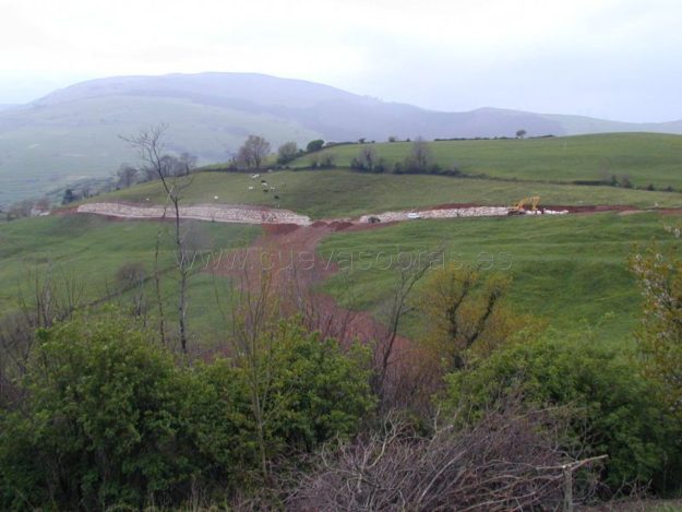 Mejora y afirmado de la carretera de Sandoñana a San Martín