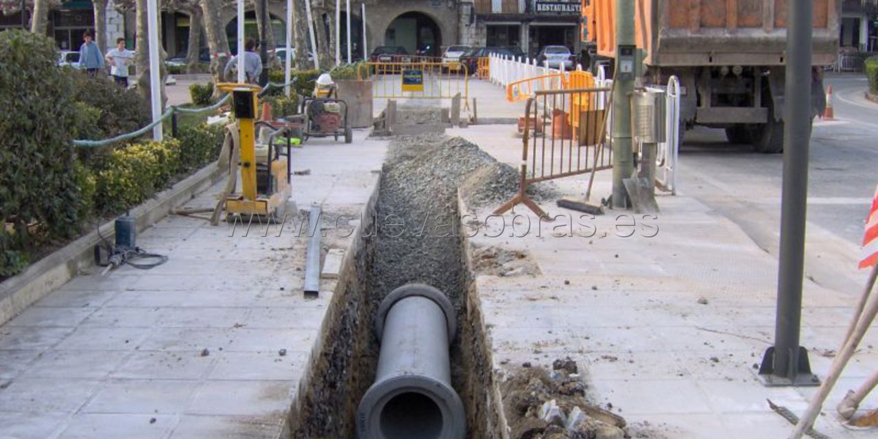 Ejecución de la red separativa en zonas bajas de San Vicente de la Barquera. Ayuntamiento de San Vicente de la Barquera