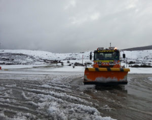 Vialidad Invernal Retirada De Nieve En Carreteras Maquina Quitanieve (1) cantabria