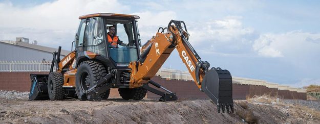 Case Cuevasobras Retrocargadora Electrica cantabria